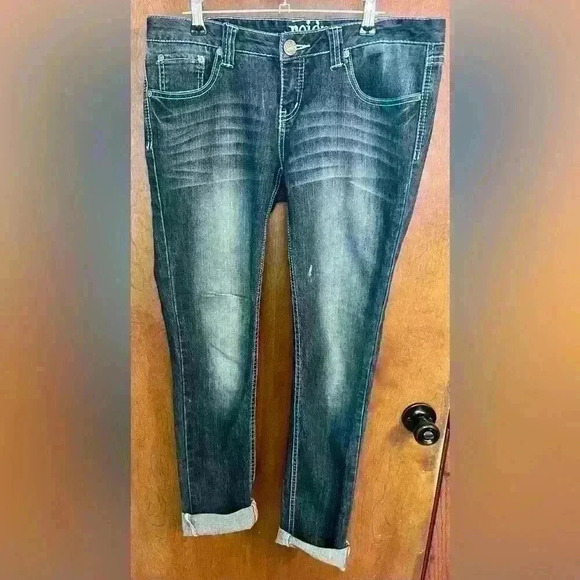 Reign Women’s Jeans - Picture 1 of 5